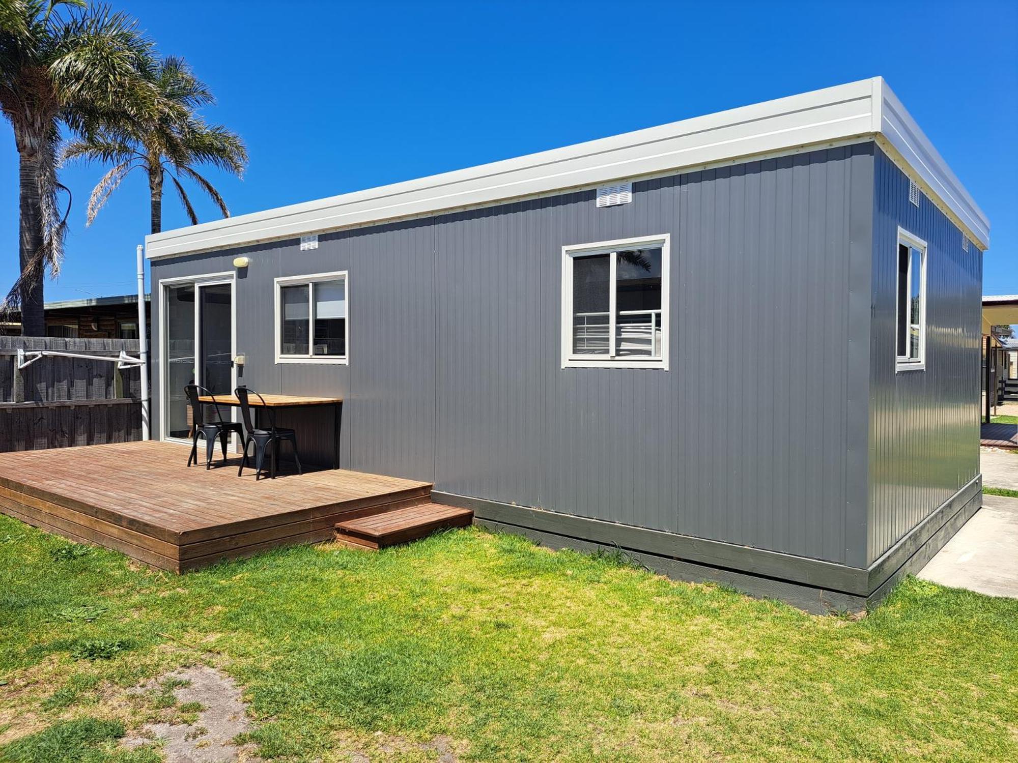 Echo Beach Tourist Park Lakes Entrance Rom bilde